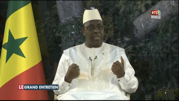 Troisième mandat / Le président Macky Sall maintient le flou et avertit ses proches : « Quand arrivera l'heure, je répondrai à la question... » Troisième mandat / Le président Macky Sall maintient le flou et avertit ses proches : « Quand arrivera l'heure, je répondrai à la question... »