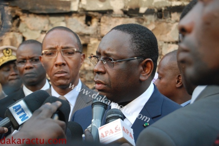 Les images de l'arrivée du Président de la République, Macky Sall avec le Premier Ministre sur les lieux de l'incendie