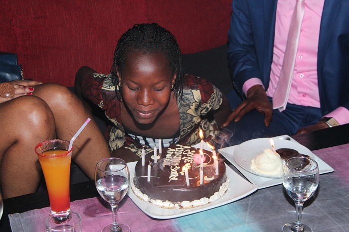 Tange Tandian fête l'anniversaire de sa fille Amela à la Villa Cristal (IMAGES)
