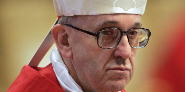 L'archevêque argentin Bergoglio est le nouveau pape