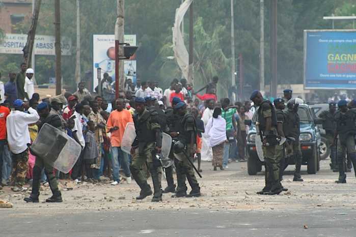 Un vendredi sous haute surveillance au Sénégal: Le Gl Pathé Seck  à l'épreuve