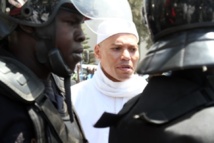 Karim Wade a prié à la mosquée Elhadj Mamadou Samaké des Almadies