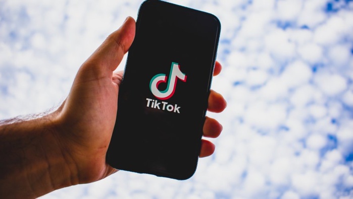 Réseaux Sociaux : Plainte en Europe contre TikTok...