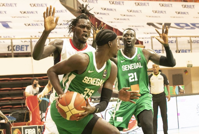 Tournoi qualificatif Afrobasket 2021 : Les Lions assurent la gagne face au Kenya 69-51 et valident la qualification. Tournoi qualificatif Afrobasket 2021 : Les Lions assurent la gagne face au Kenya 69-51 et valident la qualification.