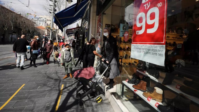 Covid-19 en Israël : L'heure du déconfinement, la moitié de la population vaccinée. Covid-19 en Israël : L'heure du déconfinement, la moitié de la population vaccinée.