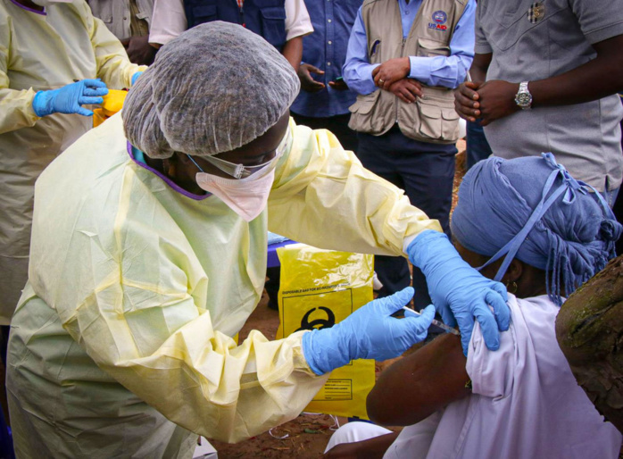 Guinée Conakry : Les ministres de la Santé de l’Afrique de l’Ouest s’entendent sur la mise en place d’un front uni pour combattre Ebola.