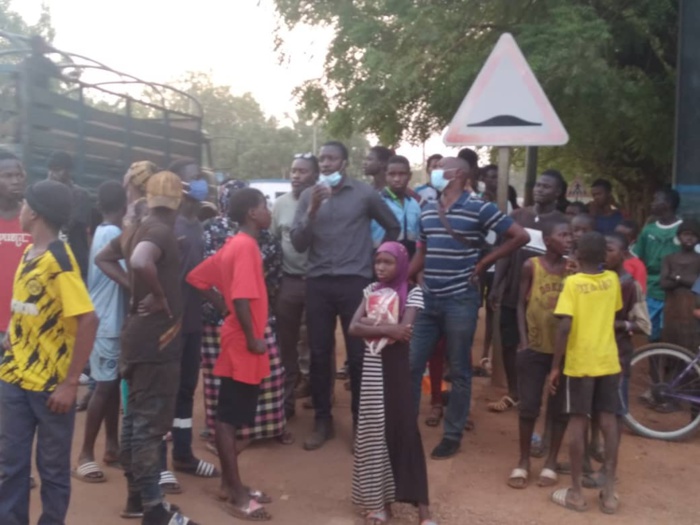 KÉDOUGOU/POLITIQUE : Des responsables du Pastef arrêtés par la police. KÉDOUGOU/POLITIQUE : Des responsables du Pastef arrêtés par la police.