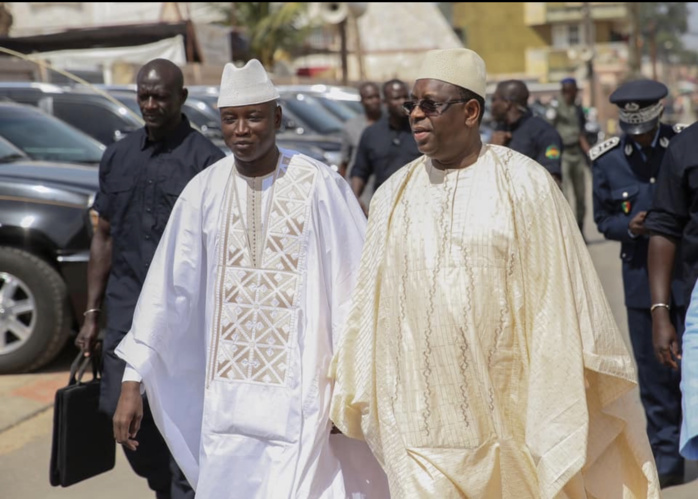 Vent d’apaisement : Le Président Sall va créer un fonds d’urgence basé à la Présidence pour les jeunes et consulte son ancien ministre de l’Intérieur Aly Ngouille.