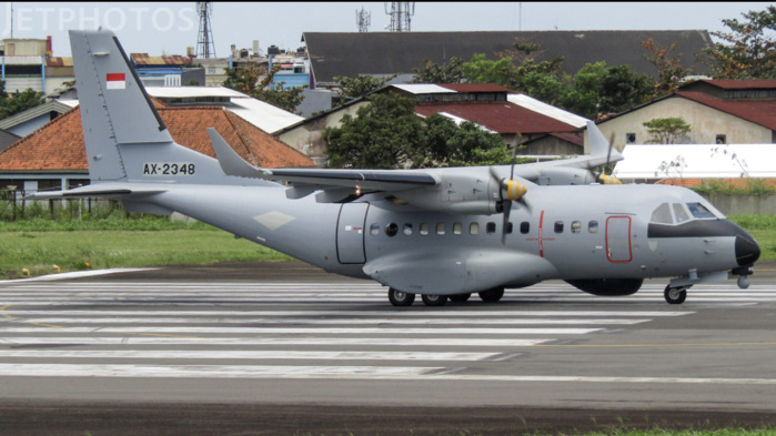 Armée de l'air : Le patrouilleur indonésien CN-235 MPA acquis par le Sénégal a reçu son certificat de vol.
