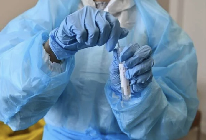 COVID-19 : un nouveau variant détecté et qui échappe aux tests de dépistage classique.
