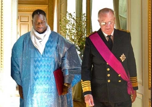 Le régime libéral d’Abdoulaye Wade ne s'étant pas acquitté de ses cotisations aux ACP, l’Ambassadeur du Sénégal à Bruxelles interdit de parole.