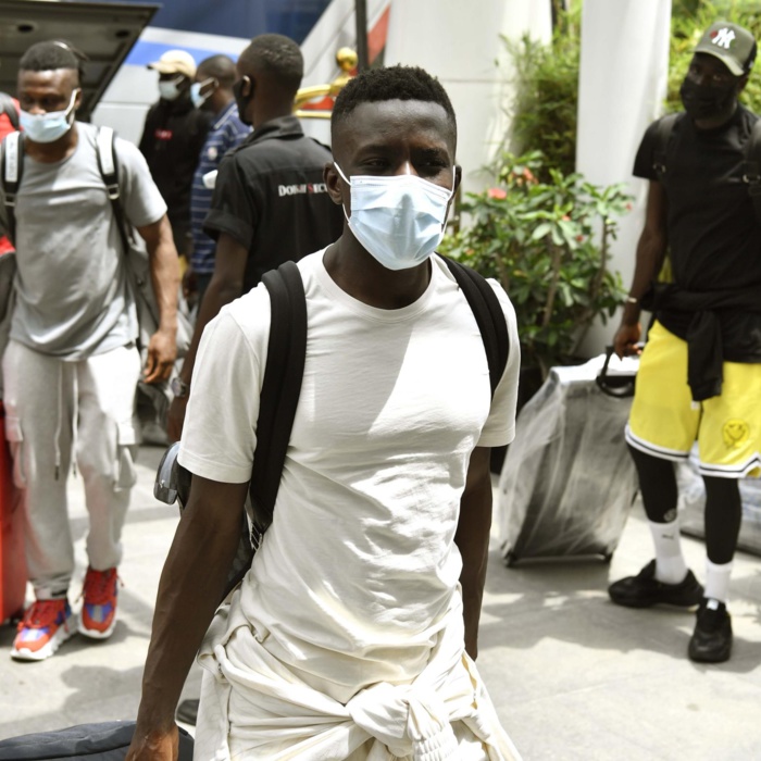 Éliminatoires CAN 2022 / Sénégal - Congo : Revivez l'arrivée des Lions du Sénégal à Brazzaville... Éliminatoires CAN 2022 / Sénégal - Congo : Revivez l'arrivée des Lions du Sénégal à Brazzaville...