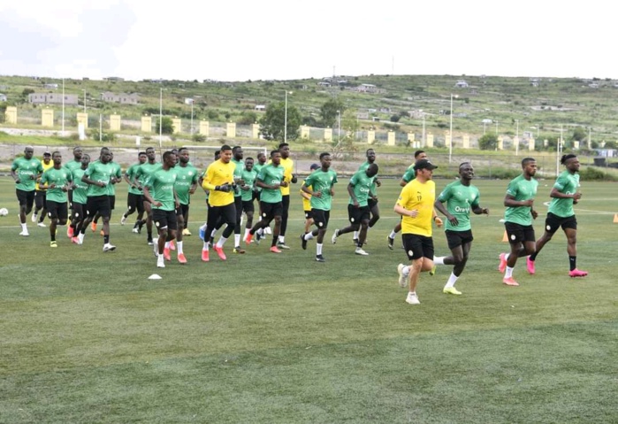 Éliminatoires CAN 2022 : Deuxième galop d’entrainement des Lions à Brazzaville, le groupe au complet… (Photos) Éliminatoires CAN 2022 : Deuxième galop d’entrainement des Lions à Brazzaville, le groupe au complet… (Photos)