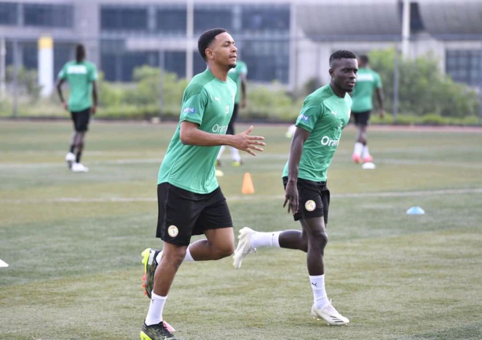 Éliminatoires CAN 2022 : Deuxième galop d’entrainement des Lions à Brazzaville, le groupe au complet… (Photos) Éliminatoires CAN 2022 : Deuxième galop d’entrainement des Lions à Brazzaville, le groupe au complet… (Photos)