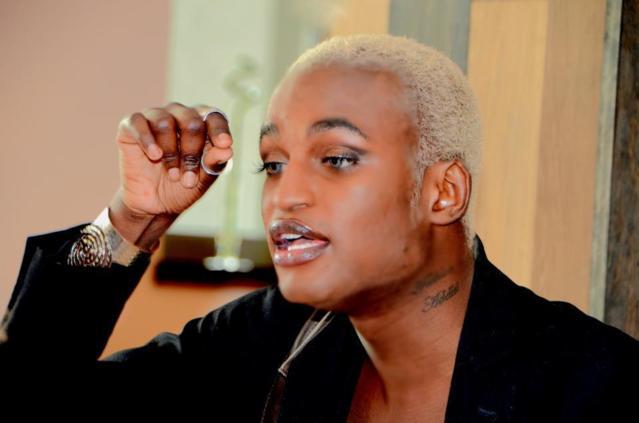 Le chanteur et homosexuel Babacar Ndiaye