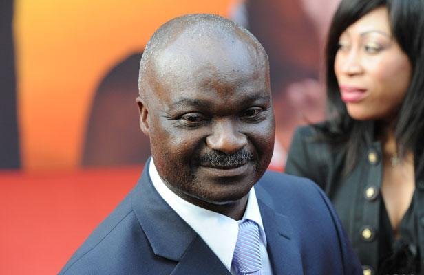 Roger Milla appelle «à tabasser» le futur sélectionneur étranger du Cameroun