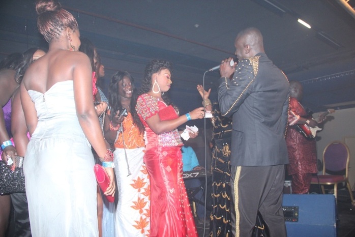 Les images de la soirée de Pape Diouf au Palais de Montreuil