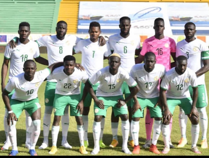 Classement FIFA : Le Sénégal perd deux rangs au classement mondial, mais maintient sa place de 1er au niveau africain. Classement FIFA : Le Sénégal perd deux rangs au classement mondial, mais maintient sa place de 1er au niveau africain.