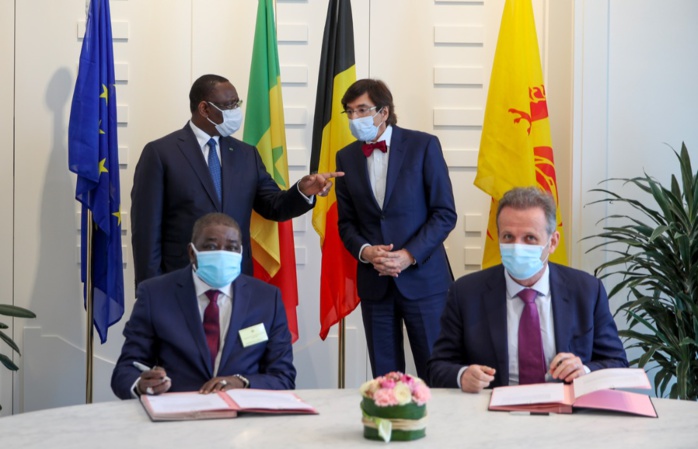 Vaccins anti Covid : Des accords ont été signés entre la fédération de Wallonie, l’IRESSEF et l'Institut Pasteur.