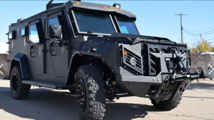 Riposte anti-émeute : la police nationale va être équipée de nouveaux véhicules blindés TAG