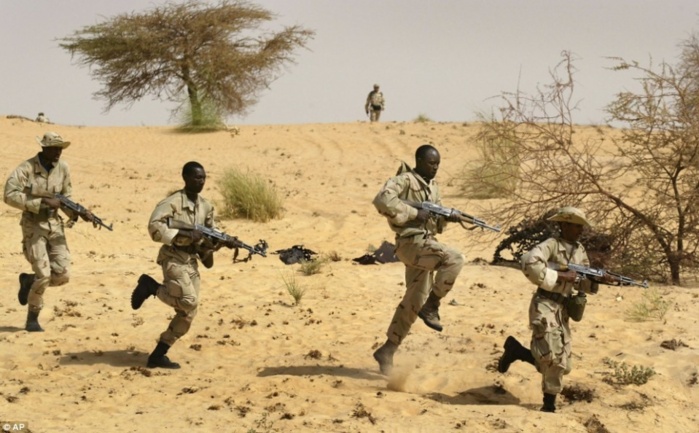 Mali : combats au nord, dix rebelles tués