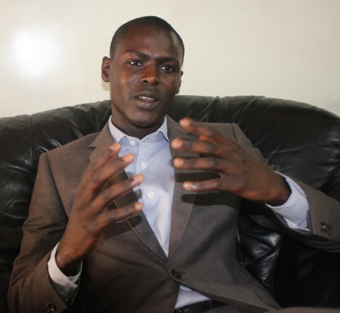 Réponse à Fadel BARRO de Y EN A MARRE « Macky SALL est bel et bien l’homme des ruptures et non du chantage et des avantages indus »