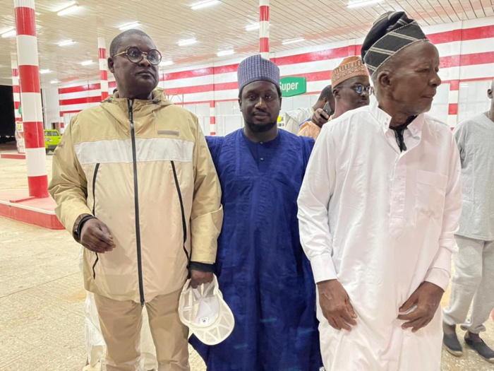 Ciss-Plazza / Kaolack : Le Khalife général de Médina Baye visite les chantiers de Baye Ciss. Ciss-Plazza / Kaolack : Le Khalife général de Médina Baye visite les chantiers de Baye Ciss.