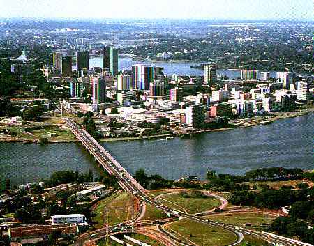 REUNIONS A ABIDJAN DU CAF ET DU CONSEIL DES MINISTRES DE LA CEDEAO