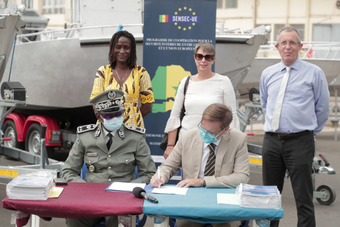 Renforcement de la sécurité intérieure : Le Sénégal réceptionne 4 embarcations pour les détachements mixtes fluvio-maritimes de Bétenti et Djinak Bara. Renforcement de la sécurité intérieure : Le Sénégal réceptionne 4 embarcations pour les détachements mixtes fluvio-maritimes de Bétenti et Djinak Bara.