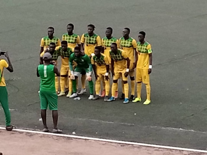 Kaolack / Ligue1 : Mbour Petite Côte et As Douane se neutralisent 2 buts partout. Kaolack / Ligue1 : Mbour Petite Côte et As Douane se neutralisent 2 buts partout.