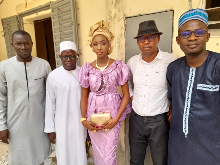 Thiès : Notre confrère Birahim Diaw baptise sa fille (images). Thiès : Notre confrère Birahim Diaw baptise sa fille (images).
