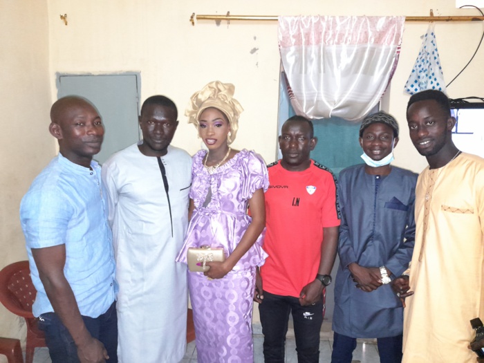 Thiès : Notre confrère Birahim Diaw baptise sa fille (images). Thiès : Notre confrère Birahim Diaw baptise sa fille (images).