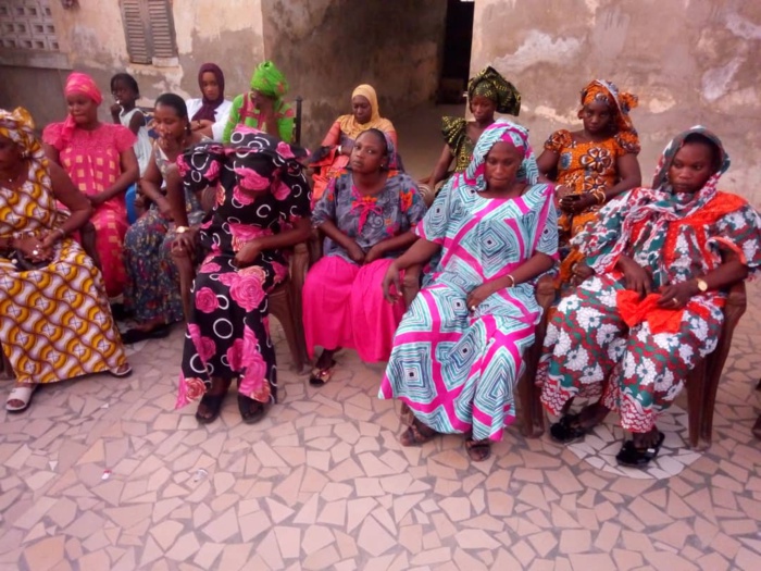 Kaolack : Adji Mergane Kanouté octroie des financements aux plate-formes décentralisées des Linguère. Kaolack : Adji Mergane Kanouté octroie des financements aux plate-formes décentralisées des Linguère.