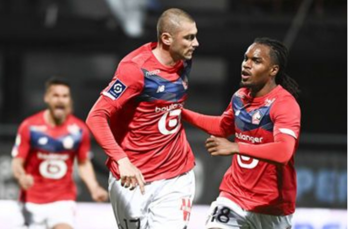 Ligue 1 : Lille sacré champion de France, dix ans après son dernier titre. Ligue 1 : Lille sacré champion de France, dix ans après son dernier titre.