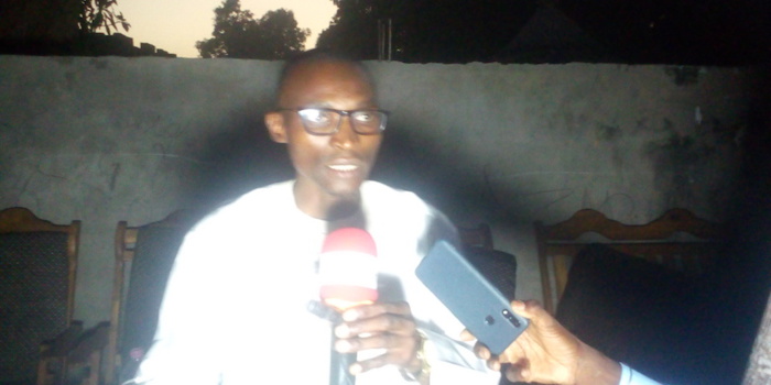 Le mouvement Kolda debout pêche le coordonnateur du parti des Libéraux/ démocrates and sukali du président Oumar Sarr. Le mouvement Kolda debout pêche le coordonnateur du parti des Libéraux/ démocrates and sukali du président Oumar Sarr.