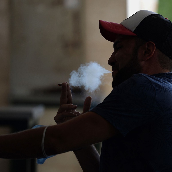 Tabagisme : 1,2 million de non-fumeurs sont morts des suites d'une exposition à la fumée du tabac. (Oms)