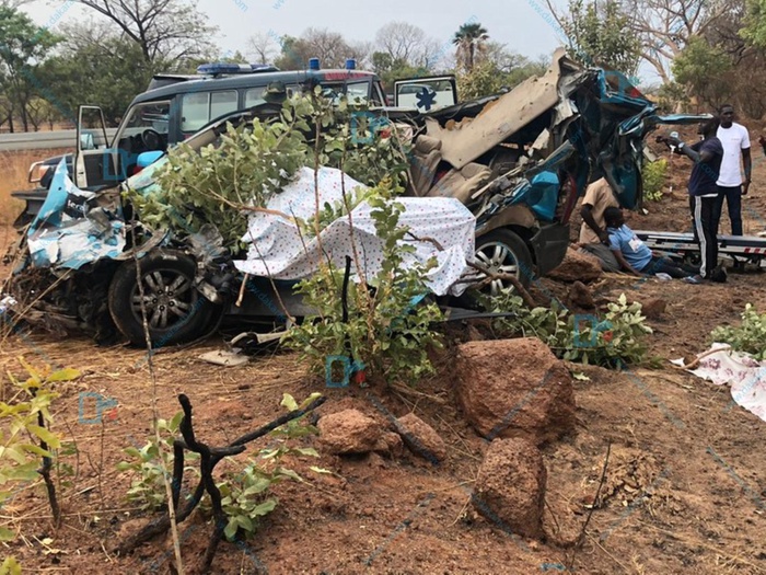 Accident tragique de nos confrères de Leral : Dakaractu suspend la couverture de la tournée économique du Chef de l’État Accident tragique de nos confrères de Leral : Dakaractu suspend la couverture de la tournée économique du Chef de l’État