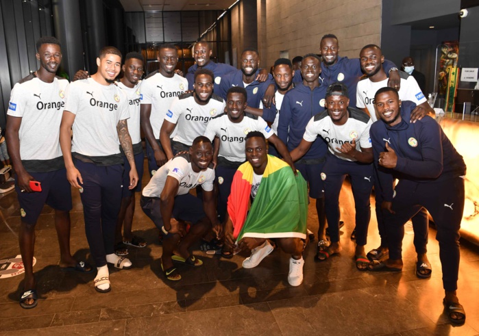 Retour dans la tanière : Édouard Mendy, le nouveau champion d'Europe, accueilli en héros par ses coéquipiers