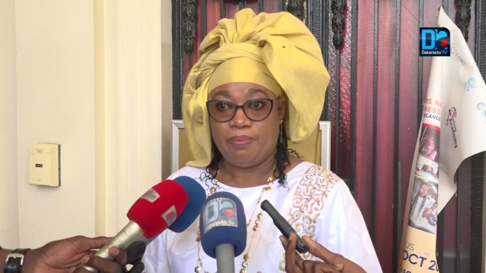 Miss Mathématiques / Miss sciences : les 4 meilleures élèves scientifiques couronnées : « les filles sont excellentes dans ce domaine, elles s’affirment plus en plus… » (Khadiatou Diallo) Miss Mathématiques / Miss sciences : les 4 meilleures élèves scientifiques couronnées : « les filles sont excellentes dans ce domaine, elles s’affirment plus en plus… » (Khadiatou Diallo)