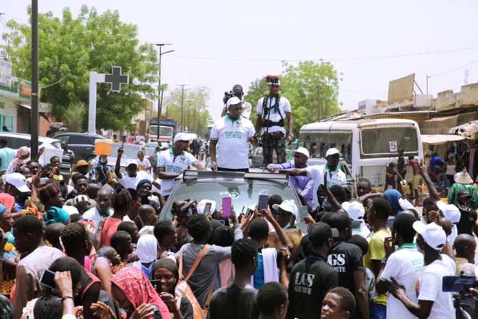 LOCALES À DIOURBEL / Pape Modou Fall et Dëgg Moo Woor investissent le Ministre Dame Diop pour la mairie et invitent Bby et la mouvance à taire les quenelles. LOCALES À DIOURBEL / Pape Modou Fall et Dëgg Moo Woor investissent le Ministre Dame Diop pour la mairie et invitent Bby et la mouvance à taire les quenelles.