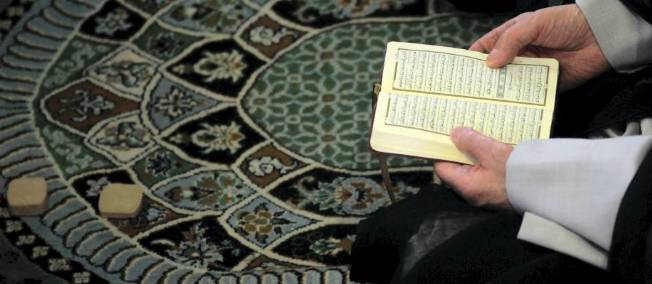 Ramadan : Un haut dignitaire religieux iranien autorisé à boire en cas de "soif extrême"