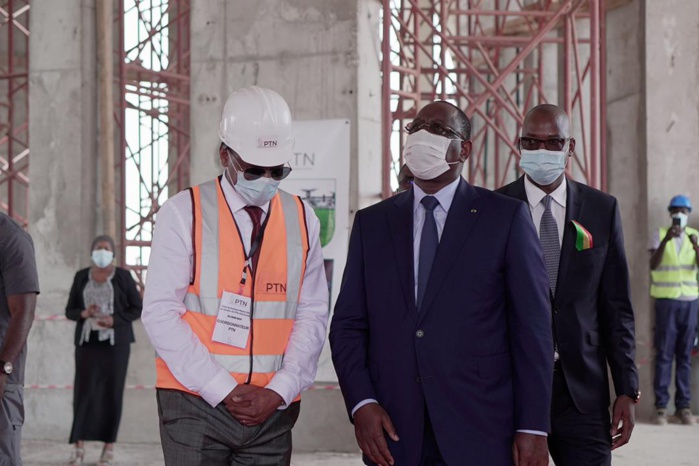 PARC DES TECHNOLOGIES NUMÉRIQUES : Le chef de l’État salue l’avancement des travaux.