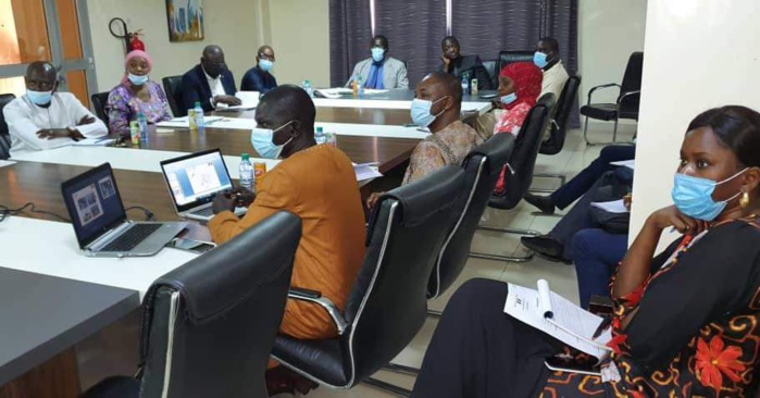 EXPO DUBAÏ 2020 : Le commissaire général à l'Expo pour le compte du Sénégal a rendu visite au Ministre des Sports. EXPO DUBAÏ 2020 : Le commissaire général à l'Expo pour le compte du Sénégal a rendu visite au Ministre des Sports.