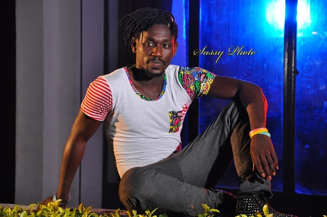 Pape Thiopet Ndiaye au tournage du clip "Dieul sa Ndieul" d'Abdou Guitté Seck