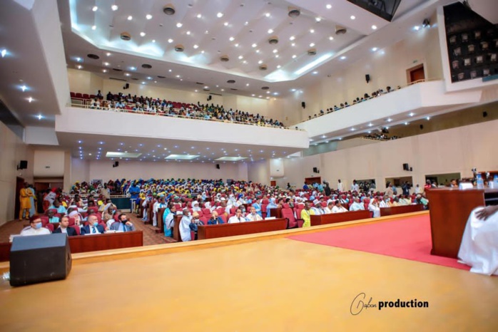 SARSARA 2021/ Touba envoie une délégation dirigée par Serigne Bass Abdou Khadre pour les besoins de la semaine culturelle.