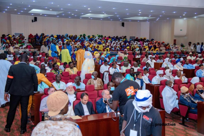 SARSARA 2021/ Touba envoie une délégation dirigée par Serigne Bass Abdou Khadre pour les besoins de la semaine culturelle.