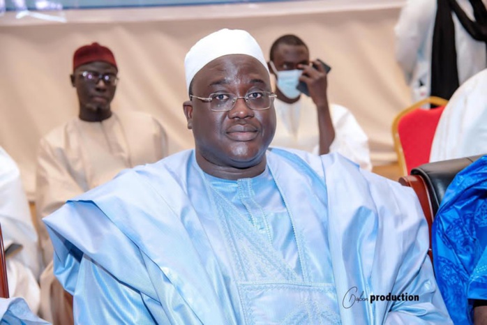 SARSARA 2021/ Touba envoie une délégation dirigée par Serigne Bass Abdou Khadre pour les besoins de la semaine culturelle. SARSARA 2021/ Touba envoie une délégation dirigée par Serigne Bass Abdou Khadre pour les besoins de la semaine culturelle.