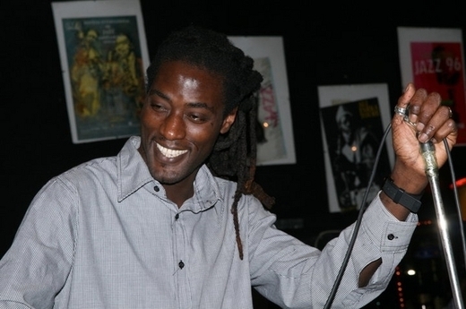 «Ma femme a sa vie politique moi, j’ai ma vie d’artiste!» (Mame Gor Djazaka)