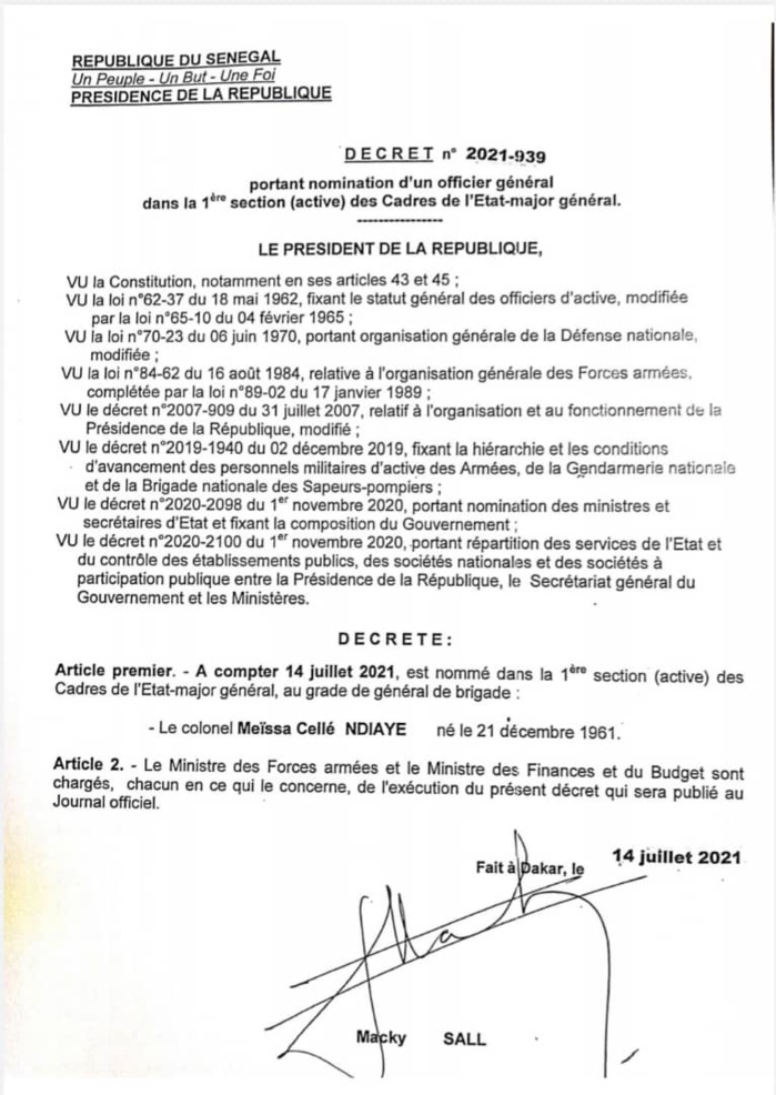 Nominations dans le Haut commandement de la gendarmerie nationale: le colonel Adama Gueye, Gouverneur militaire du Palais, les Colonels Daouda Diop et Meissa Cellé Ndiaye élevés au grade de Général Nominations dans le Haut commandement de la gendarmerie nationale: le colonel Adama Gueye, Gouverneur militaire du Palais, les Colonels Daouda Diop et Meissa Cellé Ndiaye élevés au grade de Général
