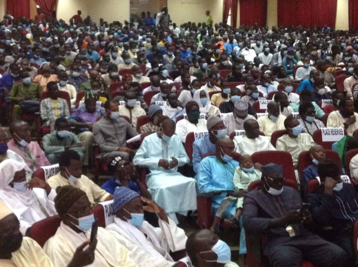 UCAD : La vie et l'œuvre du défunt fondateur de Médinatoul Abdou Khadre Dieylani, Cheikh Mouhidine Samba Diallo, revisitées. UCAD : La vie et l'œuvre du défunt fondateur de Médinatoul Abdou Khadre Dieylani, Cheikh Mouhidine Samba Diallo, revisitées.